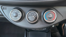 Toyota Yaris 1.5 VVT-i Y20 5dr [Bi-tone] Petrol Hatchback